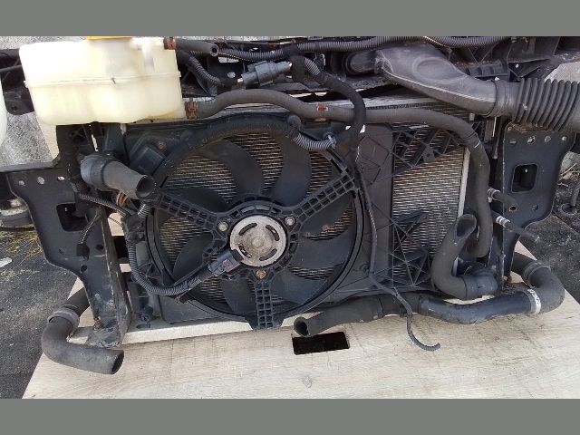 bontott OPEL CORSA D Komplett Homlokfal (Részeivel)