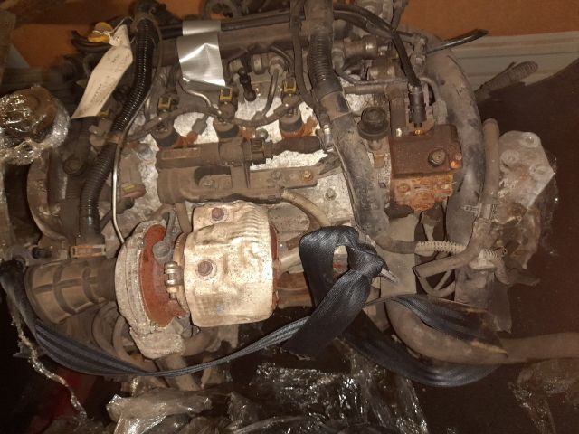 bontott OPEL CORSA D Komplett Motor (Segédberendezésekkel)