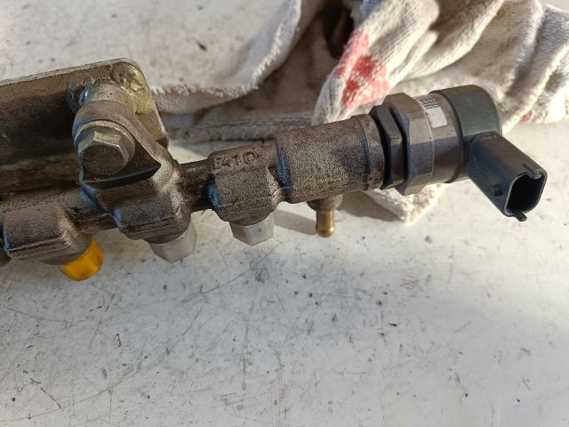 bontott OPEL CORSA D Közösnyomócső