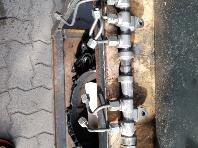 bontott OPEL CORSA D Közösnyomócső