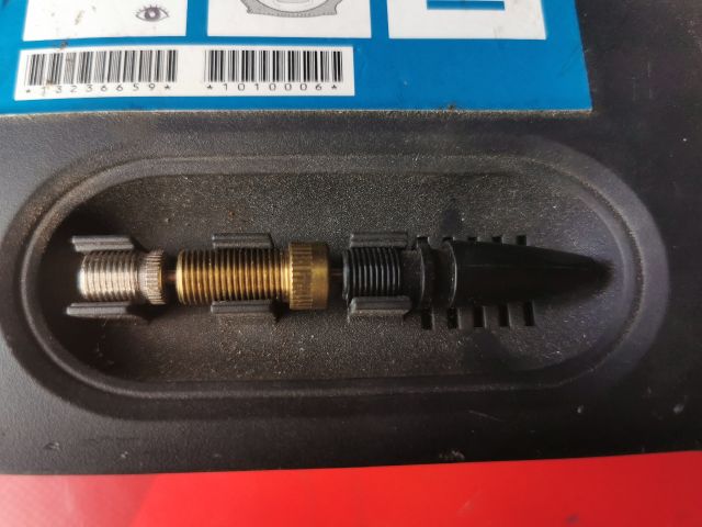 bontott OPEL CORSA D Légkompresszor