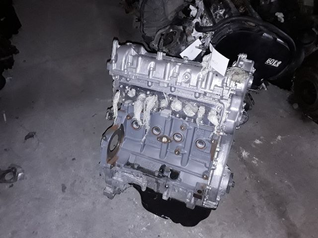 bontott OPEL CORSA D Motor (Fűzött blokk hengerfejjel)