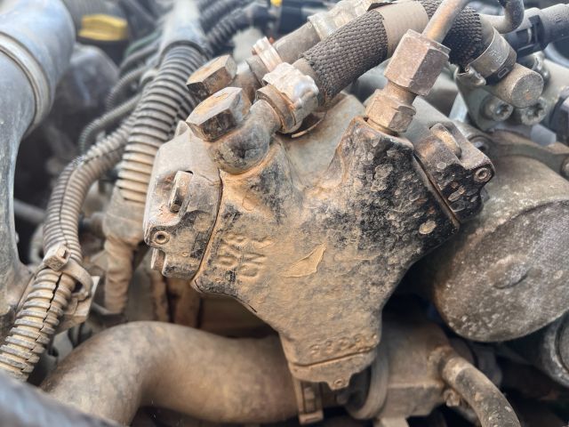 bontott OPEL CORSA D Motor (Fűzött blokk hengerfejjel)