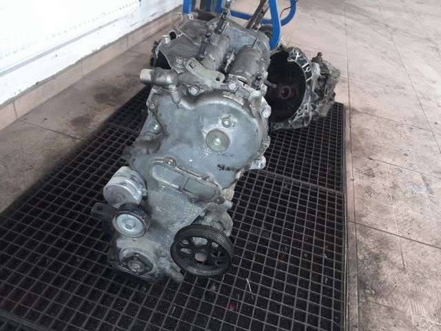 bontott OPEL CORSA D Motor (Fűzött blokk hengerfejjel)