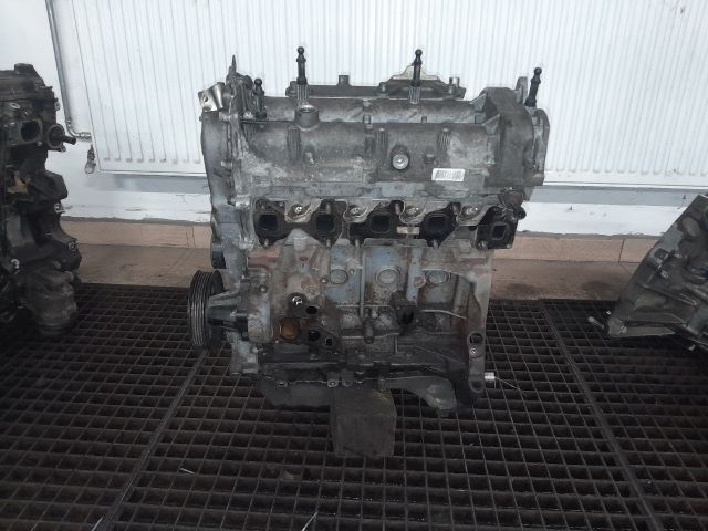 bontott OPEL CORSA D Motor (Fűzött blokk hengerfejjel)