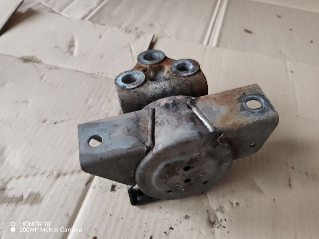 bontott OPEL CORSA D Motor Tartó Bak (Fém)