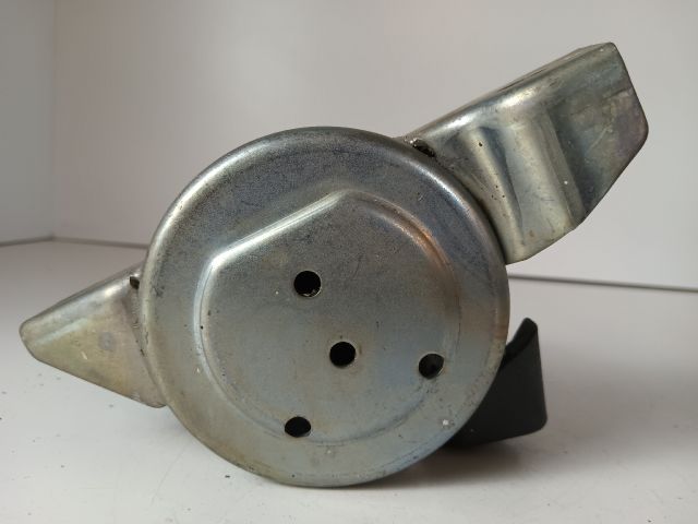 bontott OPEL CORSA D Motor Tartó Bak Jobb