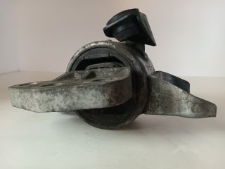 bontott OPEL CORSA D Motor Tartó Bak Jobb