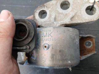 bontott OPEL CORSA D Motor Tartó Bak (Pozíciófüggetlen)