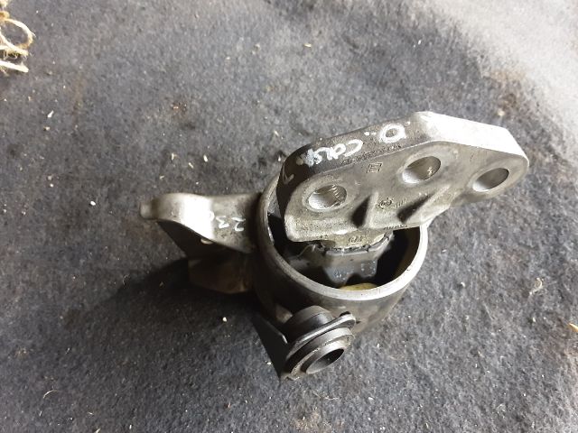 bontott OPEL CORSA D Motor Tartó Bak (Pozíciófüggetlen)