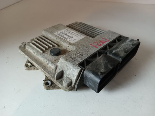 bontott OPEL CORSA D Motorvezérlő