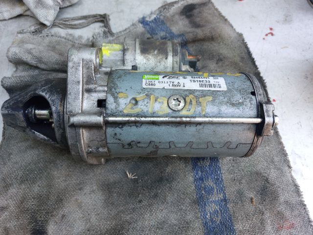 bontott OPEL CORSA D Önindító