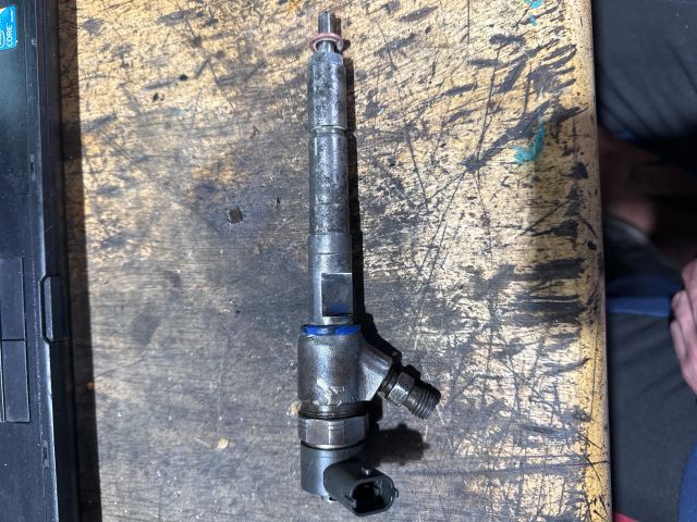 bontott OPEL CORSA D Porlasztó (1 db)