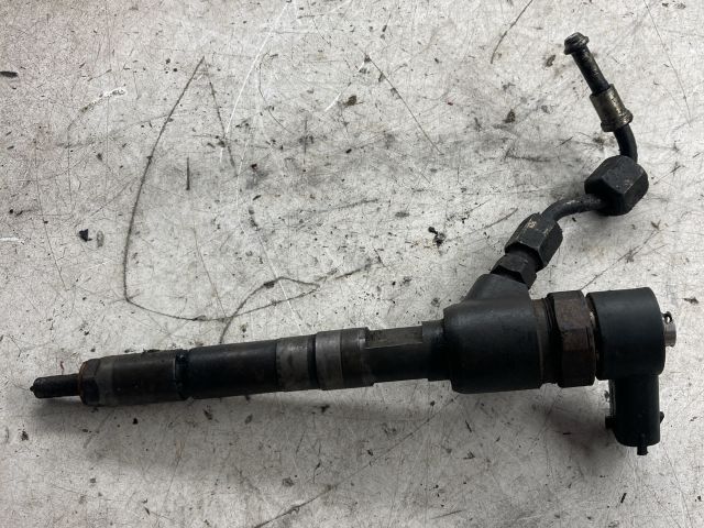 bontott OPEL CORSA D Porlasztó (1 db)