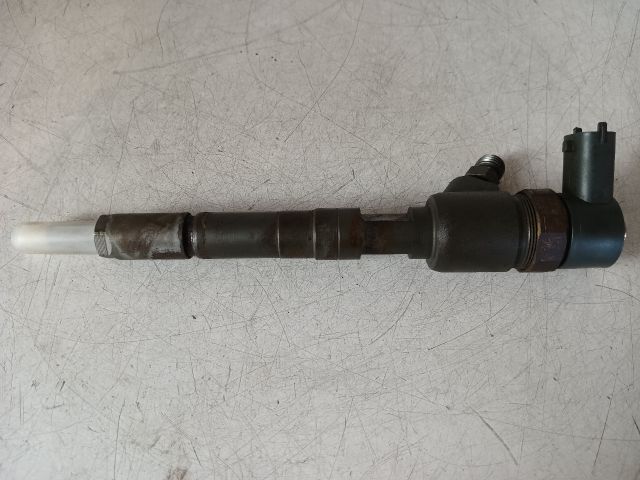 bontott OPEL CORSA D Porlasztó (1 db)