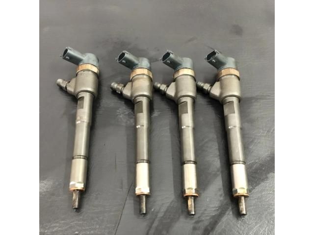 bontott OPEL CORSA D Porlasztó (1 db)