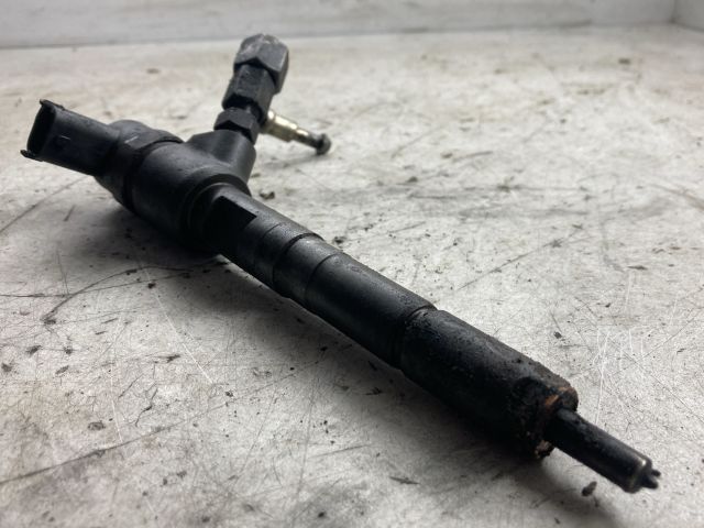 bontott OPEL CORSA D Porlasztó (1 db)