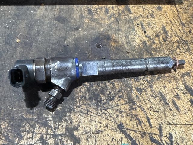 bontott OPEL CORSA D Porlasztó (1 db)