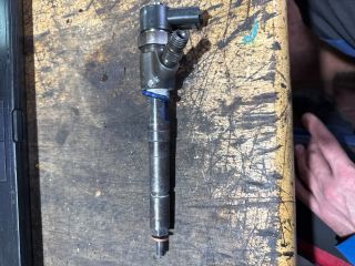 bontott OPEL CORSA D Porlasztó (1 db)