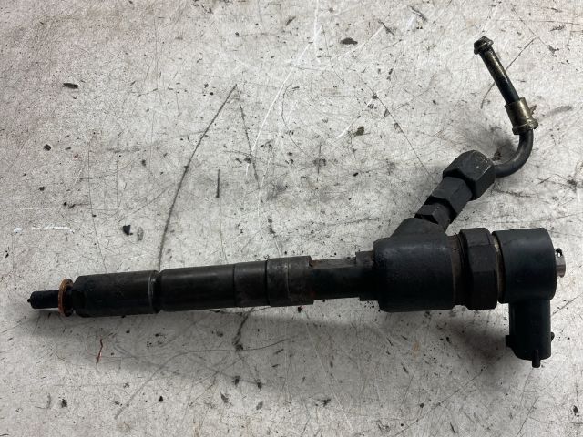 bontott OPEL CORSA D Porlasztó (1 db)