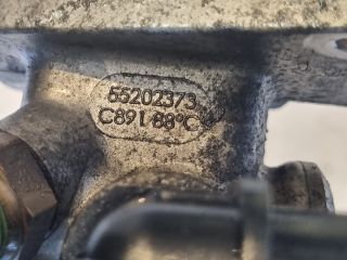 bontott OPEL CORSA D Termosztátház