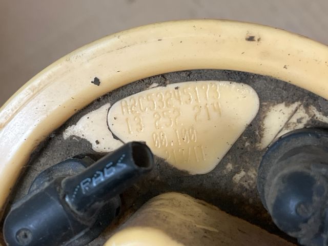 bontott OPEL CORSA D Üzemanyag Szivattyú