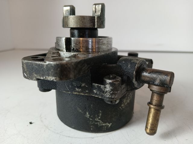 bontott OPEL CORSA D Vákumpumpa