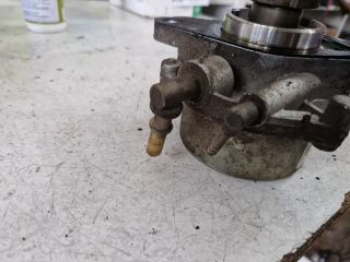 bontott OPEL CORSA D Vákumpumpa