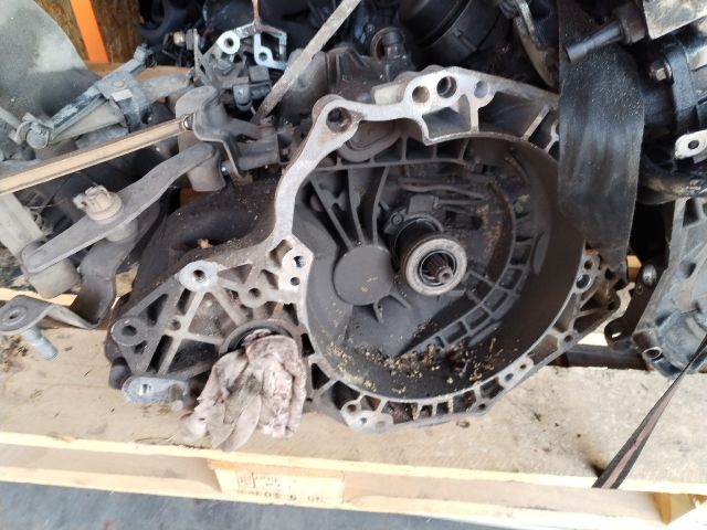 bontott OPEL CORSA D Váltó (Mechanikus)