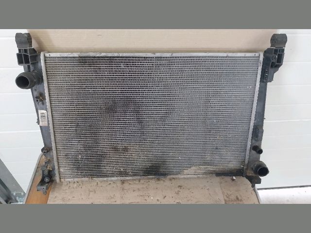 bontott OPEL CORSA D Vízhűtő Radiátor (Klímás)