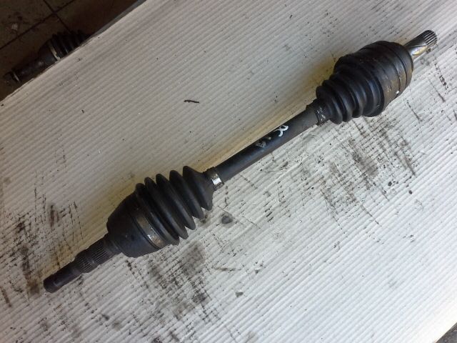 bontott OPEL CORSA D Bal Féltengely