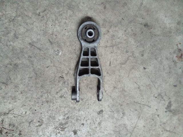 bontott OPEL CORSA D Billenésgátló Bak