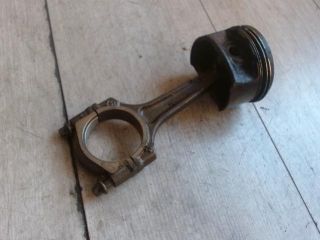 bontott OPEL CORSA D Dugattyú és Hajtókar