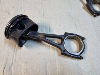 bontott OPEL CORSA D Dugattyú és Hajtókar