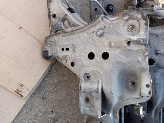 bontott OPEL CORSA D Első Bölcső