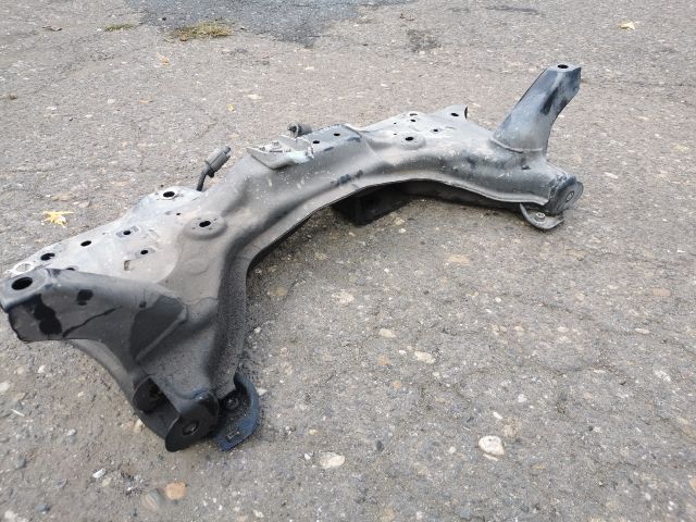 bontott OPEL CORSA D Első Bölcső