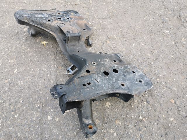 bontott OPEL CORSA D Első Bölcső