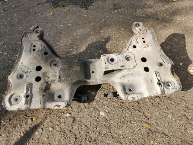 bontott OPEL CORSA D Első Bölcső