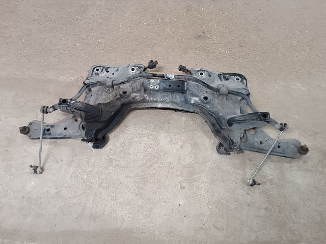 bontott OPEL CORSA D Első Bölcső