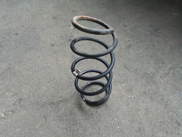 bontott OPEL CORSA D Első Rugó