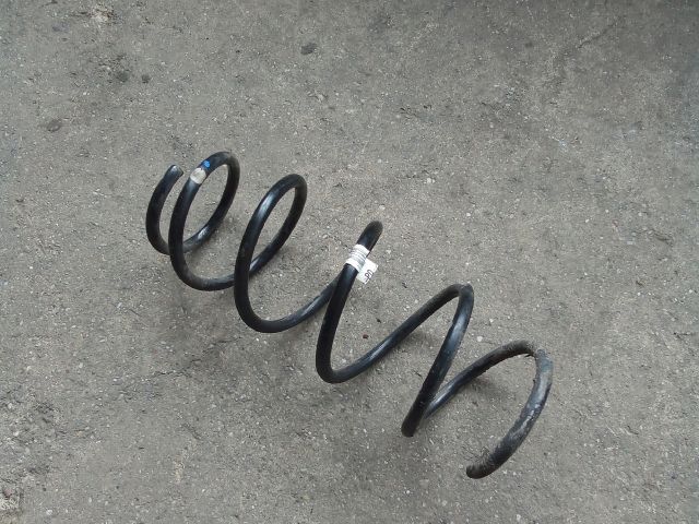 bontott OPEL CORSA D Első Rugó