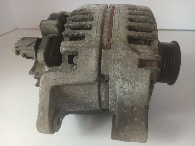 bontott OPEL CORSA D Generátor