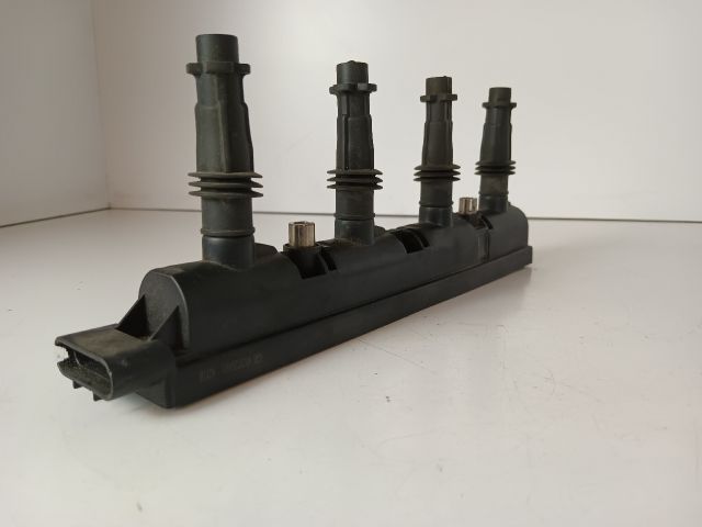 bontott OPEL CORSA D Gyújtótrafó