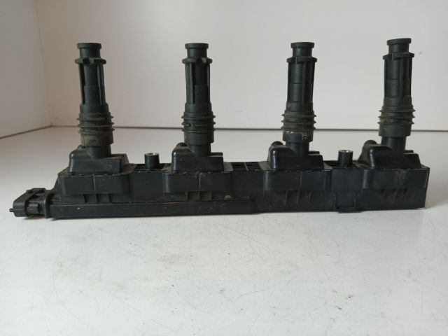 bontott OPEL CORSA D Gyújtótrafó