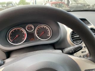 bontott OPEL CORSA D Gyújtótrafó