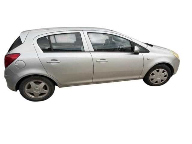 bontott OPEL CORSA D Homlokfal (Üres lemez)