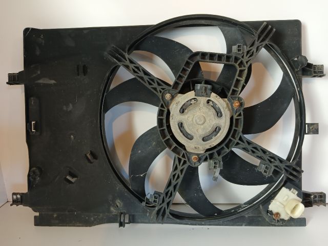 bontott OPEL CORSA D Hűtőventilátor
