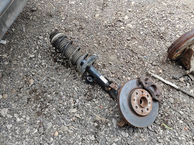 bontott OPEL CORSA D Jobb első Gólyaláb (Lengécsillapító, Rugó)