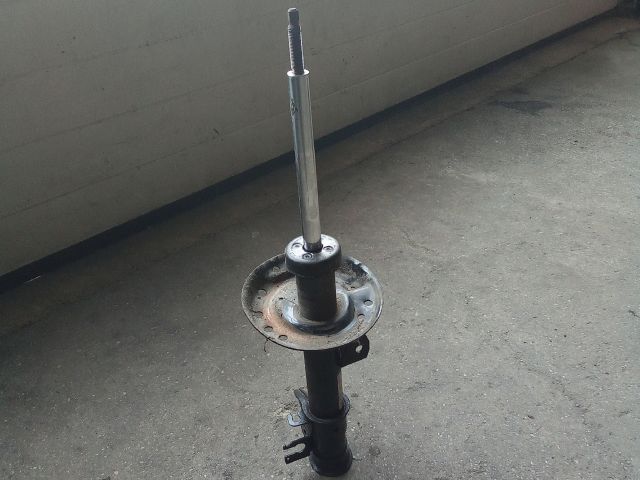 bontott OPEL CORSA D Jobb első Lengéscsillapító