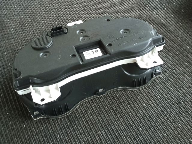 bontott OPEL CORSA D Kilométeróra